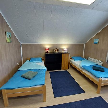 Hostel Suzzzy Novska Dış mekan fotoğraf